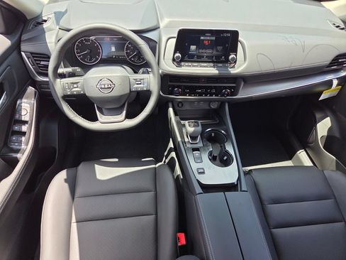 New 2026 Nissan Rogue Dark Armor FWD image 7