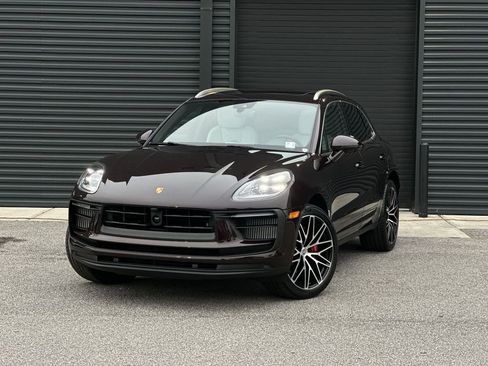 Certified 2026 Porsche Macan S AWD/4WD image 1