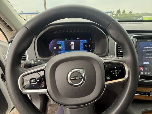 Used 2024 Volvo XC90 B6 Plus w/ Protection Package Premier AWD/4WD image 22