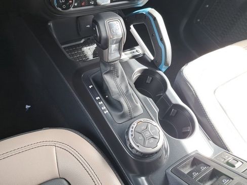 Used 2024 Ford Bronco Wildtrak image 33