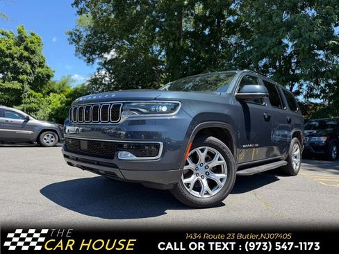 Used 2022 Jeep Wagoneer Series I w/ Convenience Group I AWD/4WD image 2
