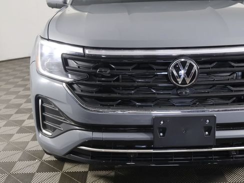 Used 2024 Volkswagen Atlas Cross Sport SEL Premium R-Line AWD/4WD image 15