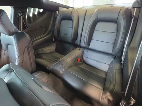 Used 2025 Ford Mustang GT Premium RWD image 28