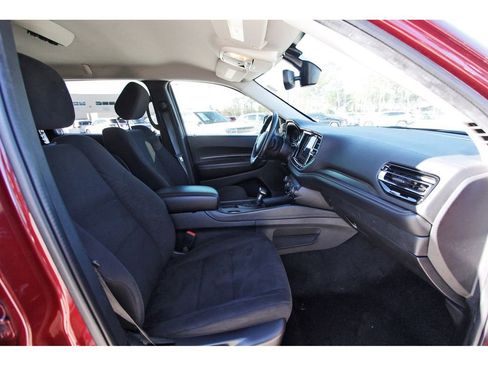 Used 2022 Dodge Durango SXT image 25