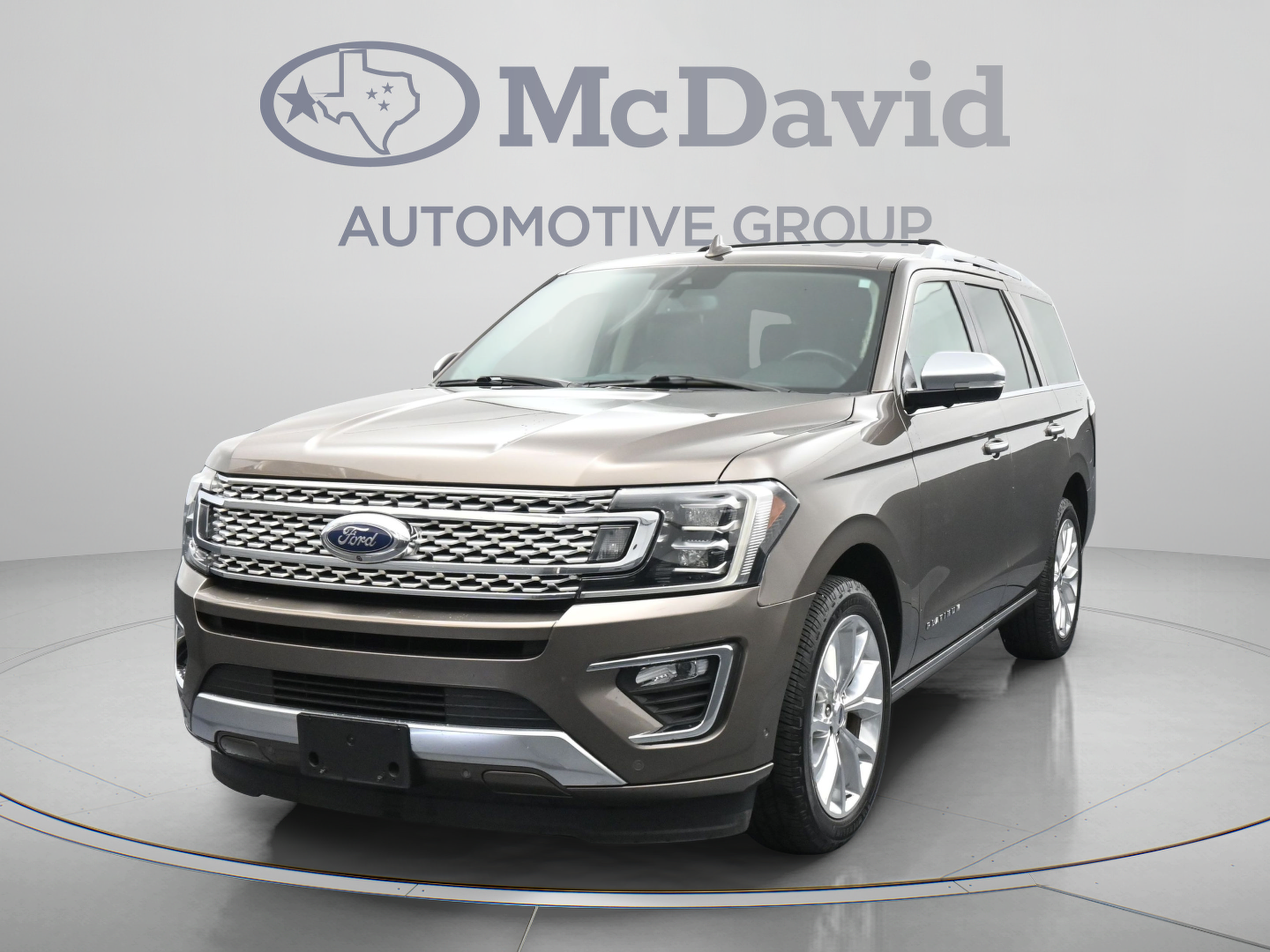 Used 2019 Ford Expedition Platinum RWD image 1