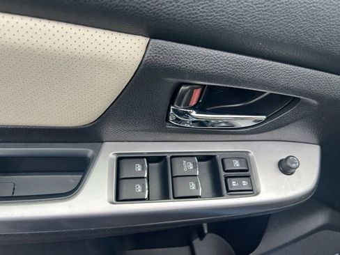 Used 2016 Subaru Crosstrek 2.0i Limited image 8