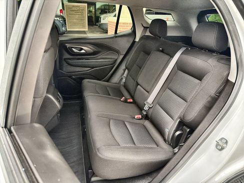 Used 2024 GMC Terrain SLE w/ Driver Convenience Package AWD/4WD image 22