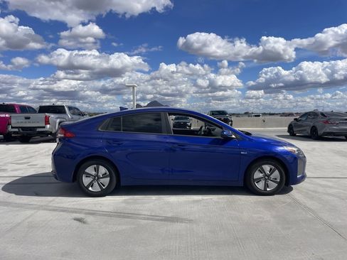 Used 2019 Hyundai Ioniq Blue image 3