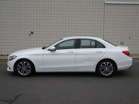 Used 2016 Mercedes-Benz C 300 Sedan image 4