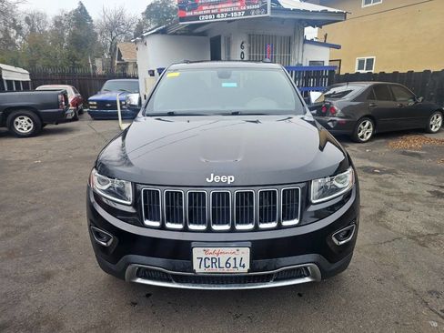 Used 2014 Jeep Grand Cherokee Limited w/ Trailer Tow Group IV image 2