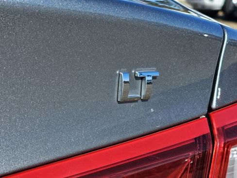 Used 2024 Chevrolet Malibu LT image 30