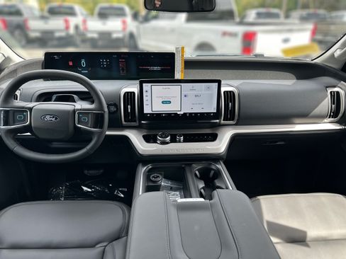 New 2027 Ford Expedition Max Active AWD/4WD image 18