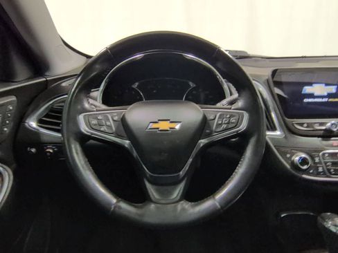 Used 2018 Chevrolet Malibu Premier w/ Premier Sun and Wheel Package image 25