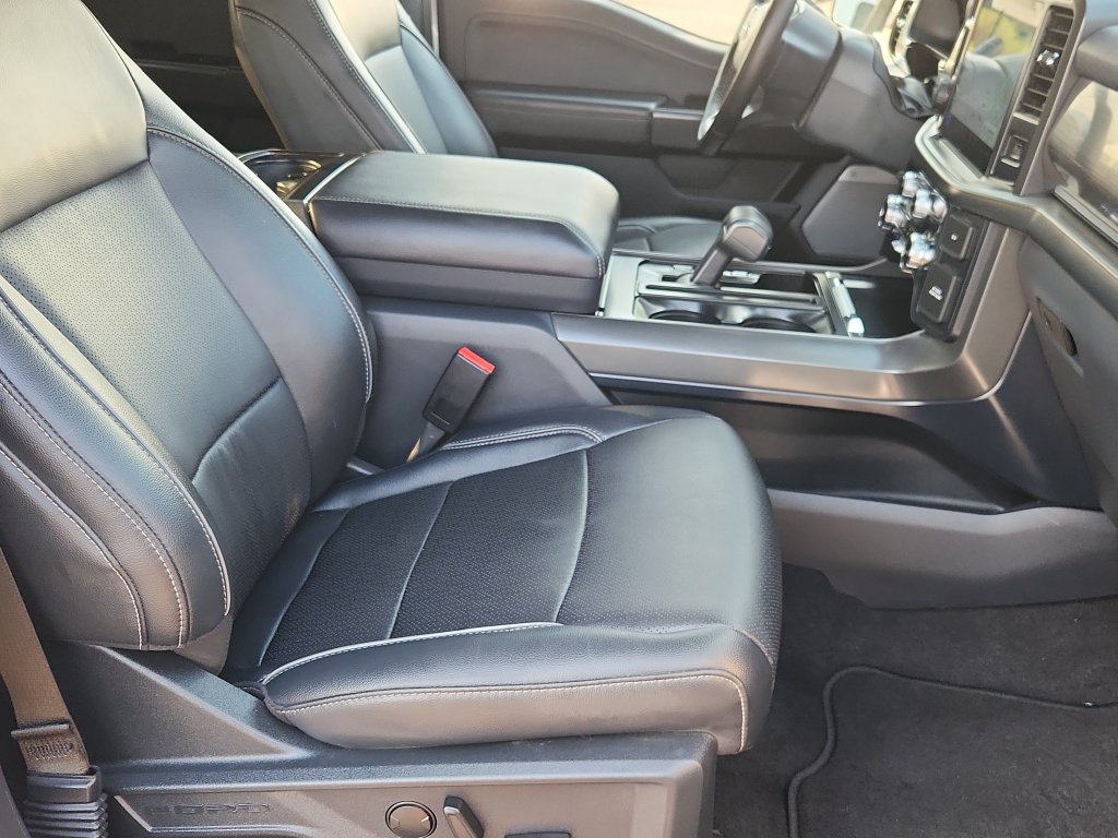Used 2025 Ford F150 Lariat AWD/4WD image 16