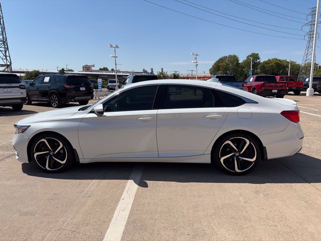 Used 2019 Honda Accord Sport image 3