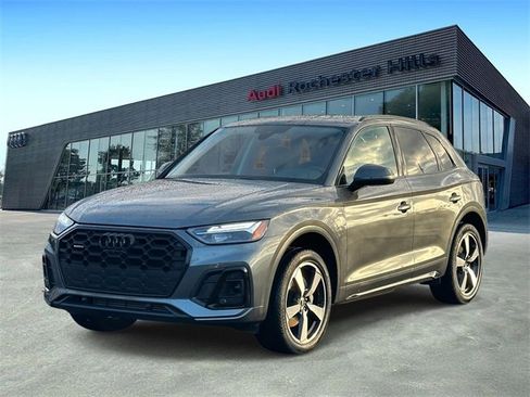 Used 2023 Audi Q5 2.0T Premium Plus w/ Premium Plus Package image 1