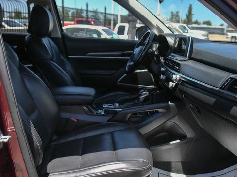 Used 2022 Kia Telluride S AWD/4WD image 53