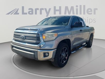Used 2014 Toyota Tundra SR5 w/ SR5 Upgrade Package