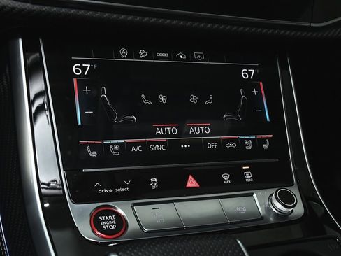 Used 2025 Audi SQ7 Premium Plus image 40