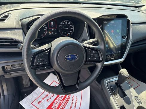 Used 2025 Subaru Crosstrek 2.5i Premium AWD/4WD image 9