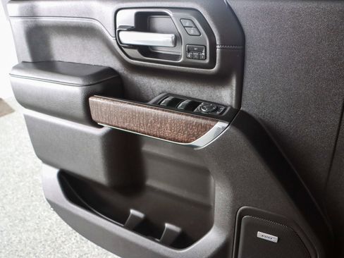 Used 2023 GMC Sierra 2500 Denali w/ Denali Ultimate Package image 26