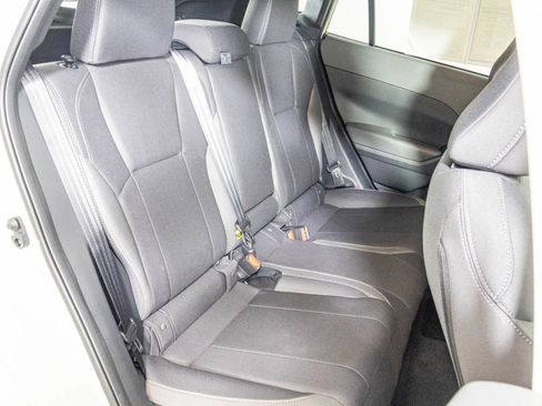 Used 2025 Subaru Crosstrek 2.0i Premium image 40