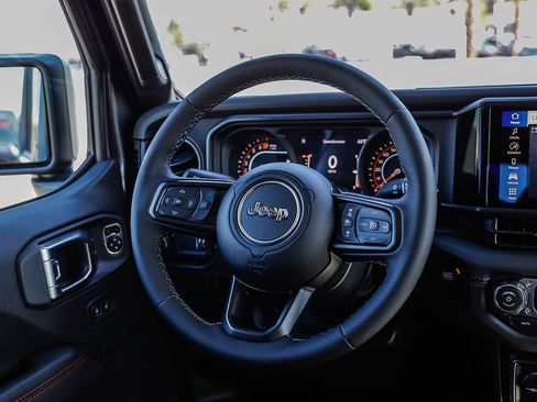 New 2026 Jeep Gladiator Rubicon AWD/4WD image 18
