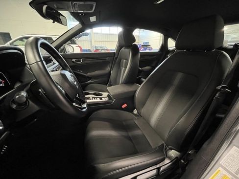 Used 2025 Honda Civic Sport image 21