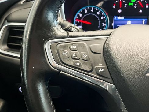 Used 2022 Chevrolet Equinox LT image 21