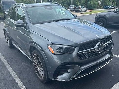 Used 2024 Mercedes-Benz GLE 350 4MATIC image 2
