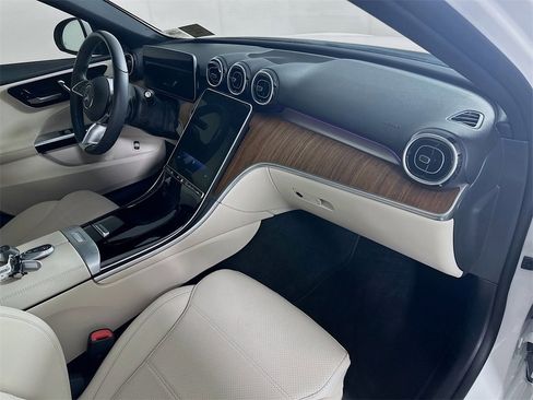 Used 2023 Mercedes-Benz C 300 4MATIC Sedan image 30
