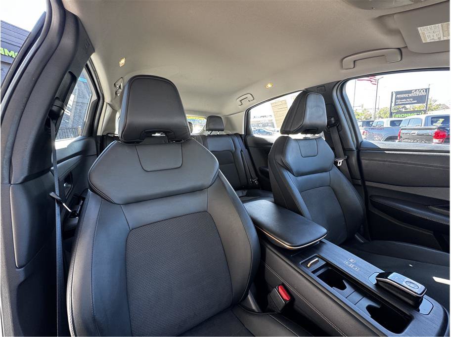 Used 2024 Nissan Ariya AWD image 4