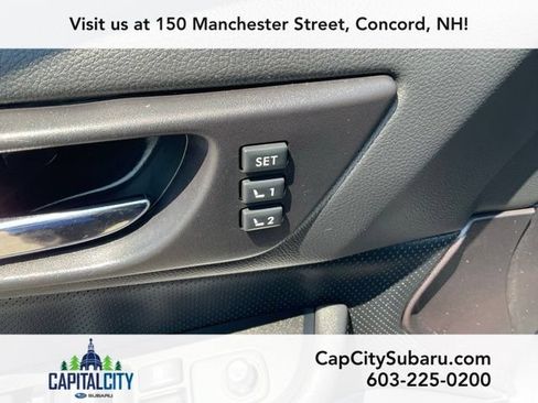 Used 2017 Subaru Outback 2.5i Limited AWD/4WD image 13