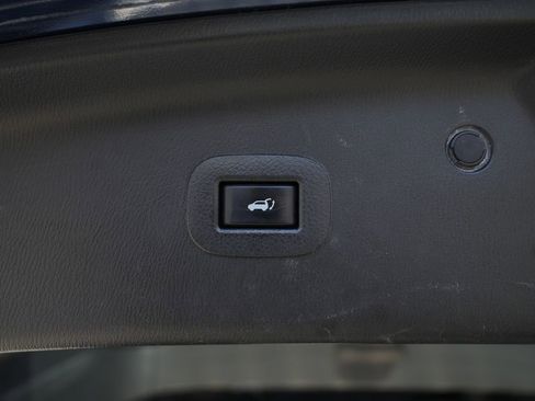 Used 2021 INFINITI QX80 Sensory w/ Cargo Package image 15