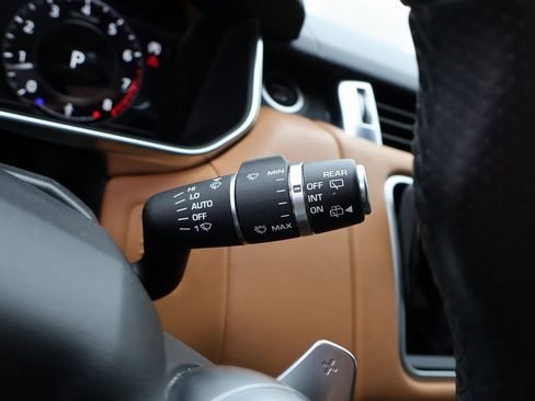 Used 2018 Land Rover Range Rover Sport Supercharged image 38