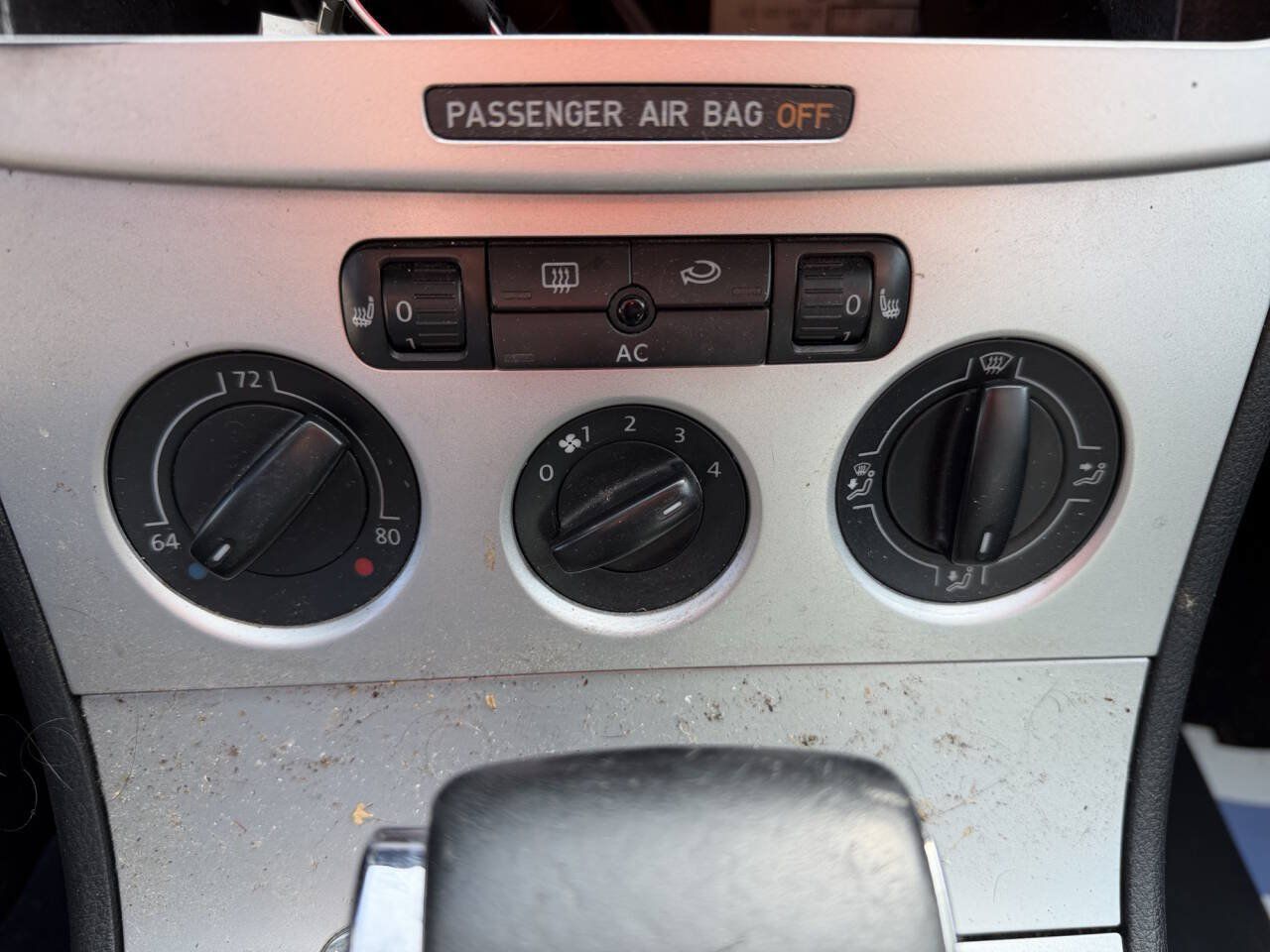Used 2008 Volkswagen Passat Komfort FWD image 36