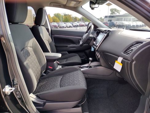 New 2025 Mitsubishi Outlander Sport LE image 10