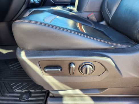 Used 2020 GMC Sierra 1500 AT4 w/ AT4 Premium Package image 8