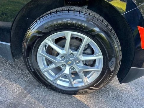 Used 2022 Chevrolet Equinox LT w/ Driver Convenience Package FWD image 46