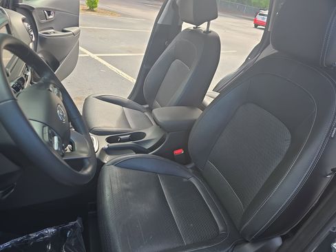 Used 2020 Hyundai Kona Ultimate FWD image 14