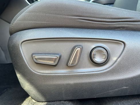 Used 2024 Toyota RAV4 XLE image 25