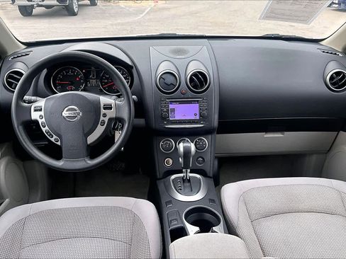 Used 2013 Nissan Rogue SV w/ Premium Pkg image 14