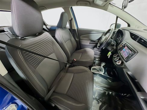 Certified 2015 Toyota Yaris SE image 23