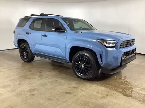 Used 2026 Toyota 4Runner Platinum AWD/4WD image 5