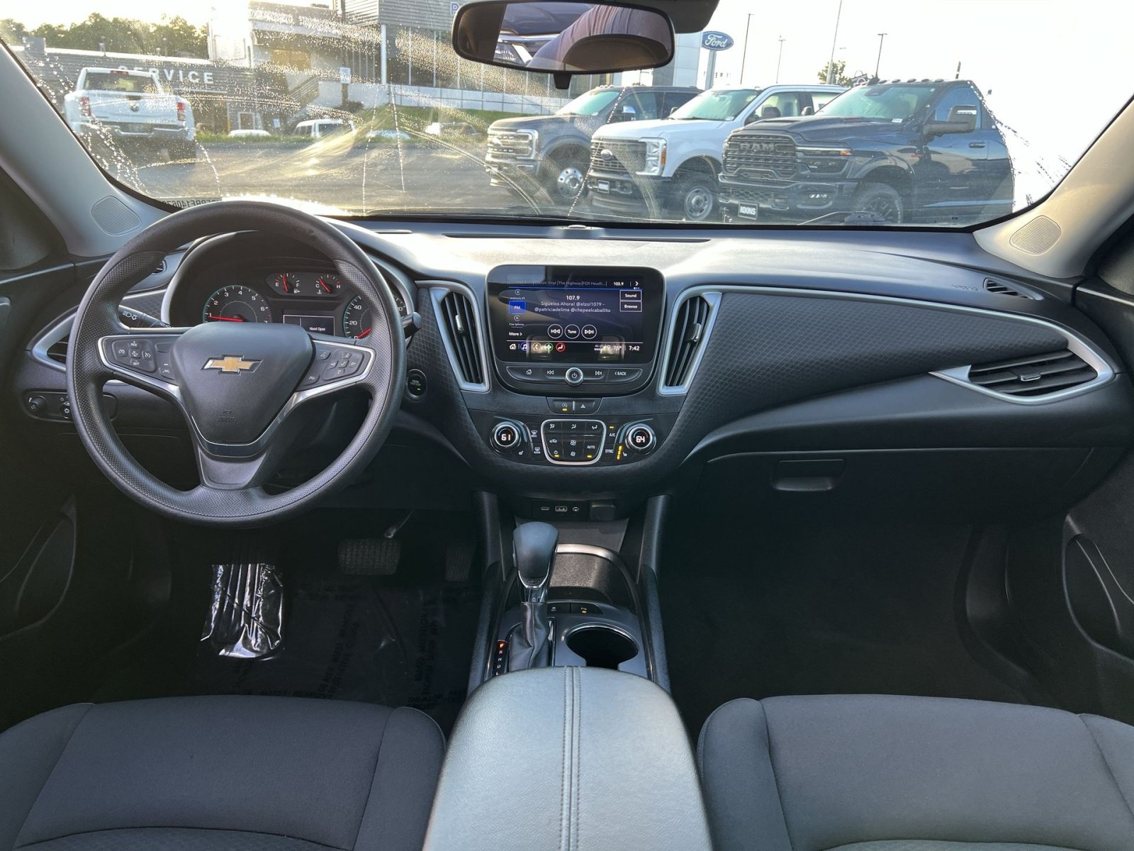 Used 2024 Chevrolet Malibu LT FWD image 22