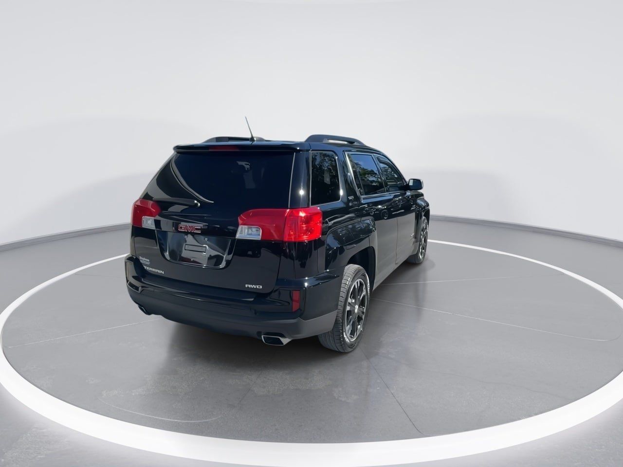 Used 2017 GMC Terrain SLT w/ Nightfall Package AWD/4WD image 18