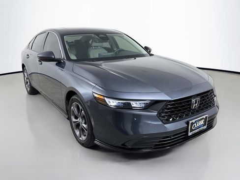 Used 2025 Honda Accord EX-L image 1