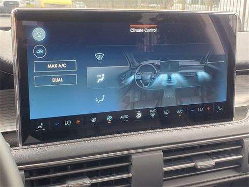 Used 2023 Lincoln Corsair AWD w/ Equipment Group 101A image 25