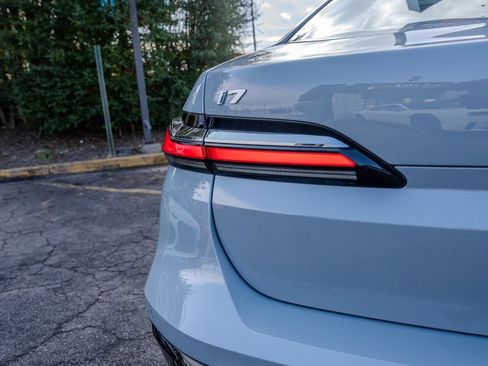 Used 2023 BMW i7 xDrive60 w/ Executive Package 2 image 34