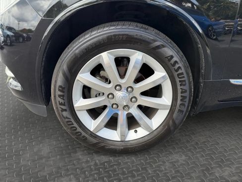 Used 2017 Buick Enclave Premium FWD image 11